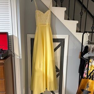 Elegant Yellow Prom Dress